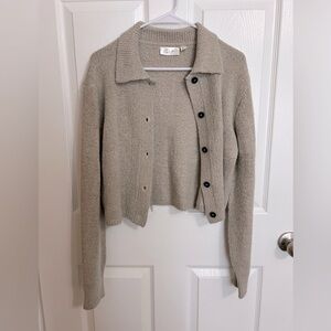 RD Style - S - like brands new - cream/tan color